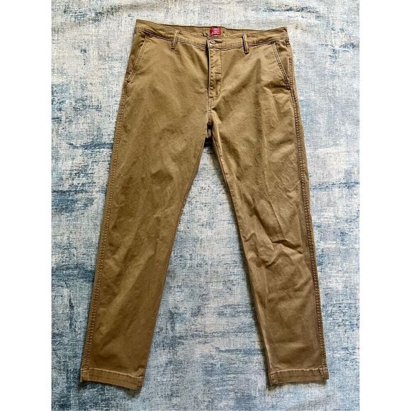Levi's Khaki Brown Standard Taper XX Chino Pants 36 x 32 - Picture 1 of 8